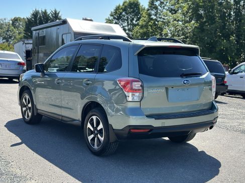Used 2018 Subaru Forester 2.5i Premium AWD/4WD image 5