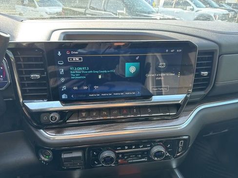 Used 2025 Chevrolet Silverado 2500 LT w/ Trail Boss Package image 19