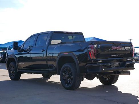 Used 2025 GMC Sierra 2500 AT4 w/ AT4 Premium Plus Package image 6