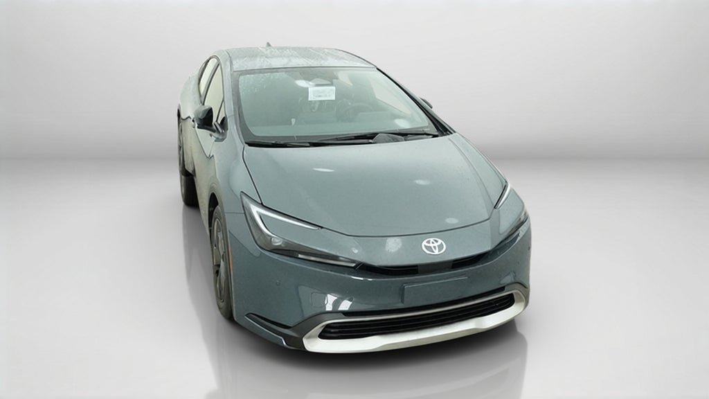 New 2027 Toyota Prius Plug-In Hybrid FWD image 14