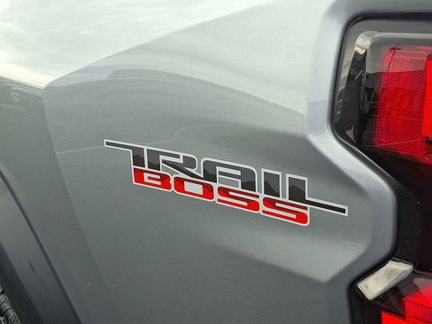 Certified 2024 Chevrolet Colorado Trail Boss w/ Advanced Trailering Package image 31