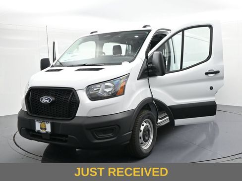 New 2026 Ford Transit 250 Low Roof w/ Load Area Protection Package RWD image 28