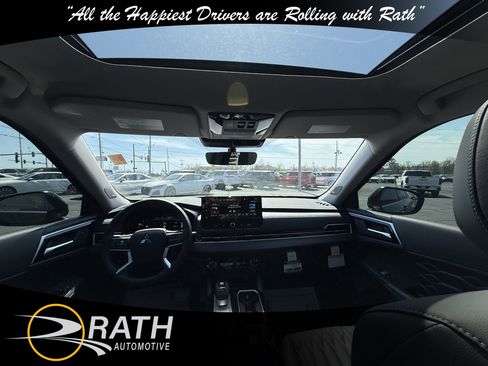 New 2026 Mitsubishi Outlander SEL image 19