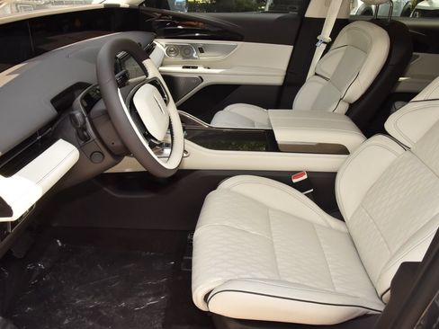 New 2026 Lincoln Nautilus Black Label w/ Jet Appearance Package AWD/4WD image 13