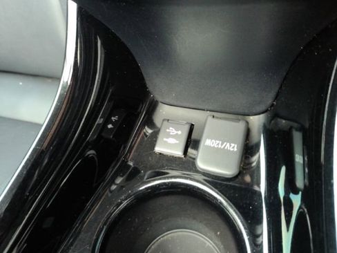 Used 2021 Toyota Prius Prime XLE image 50