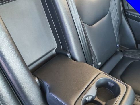 Used 2024 Ford Edge Titanium image 26