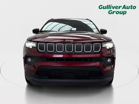 Used 2022 Jeep Compass Latitude w/ Sun and Sound Group AWD/4WD image 14