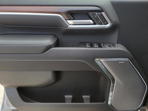 New 2026 GMC Sierra 2500 Denali w/ Denali Reserve Package image 6