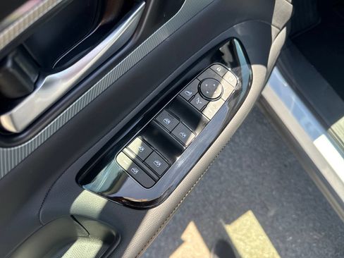 New 2026 Nissan Murano Platinum w/ Cargo Package AWD/4WD image 13