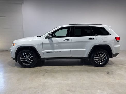 Used 2020 Jeep Grand Cherokee Limited AWD/4WD image 4