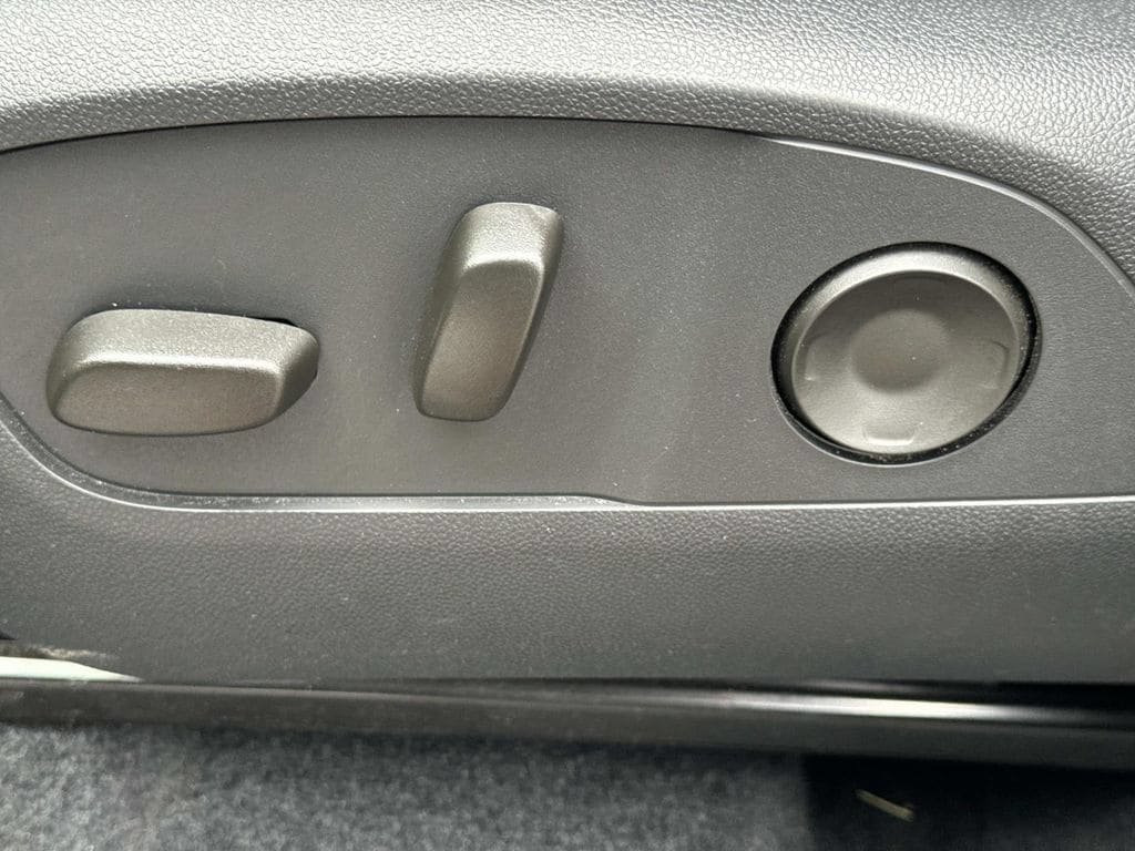 Used 2026 Buick Enclave Sport Touring FWD image 34