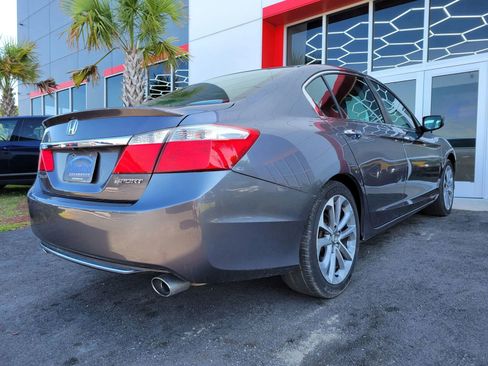 Used 2014 Honda Accord Sport image 4