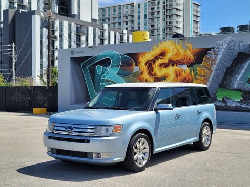 Used 2009 Ford Flex Limited image 1