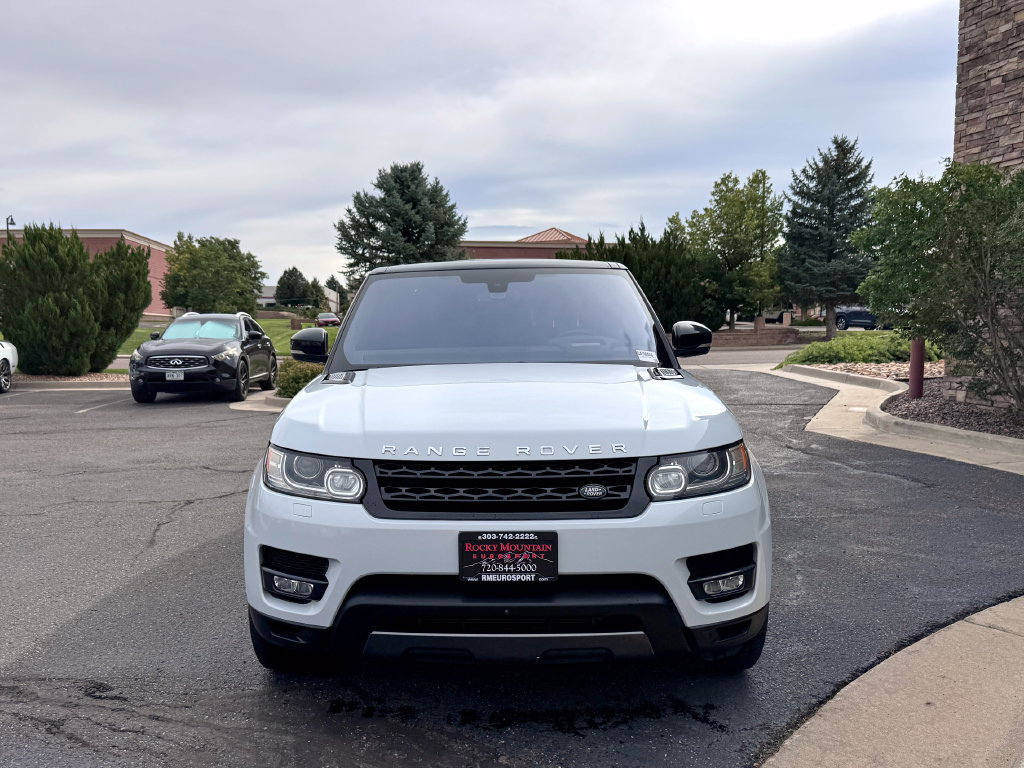 Used 2016 Land Rover Range Rover Sport Supercharged AWD/4WD image 3