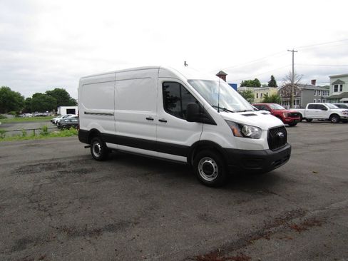 Used 2025 Ford Transit 250 148 Medium Roof RWD image 8