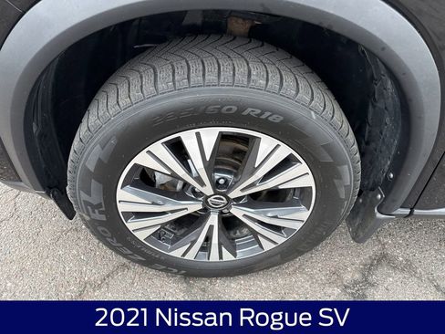 Used 2021 Nissan Rogue SV AWD/4WD image 11