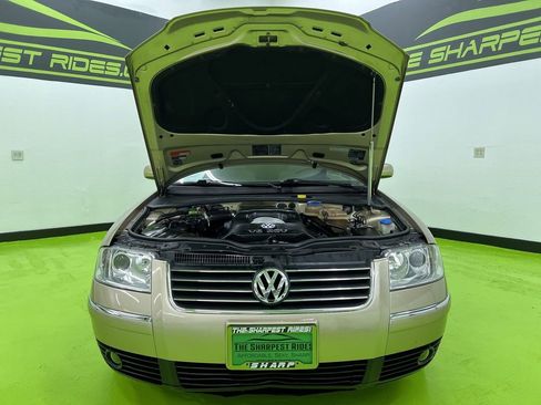 Used 2001 Volkswagen Passat GLS AWD/4WD image 4