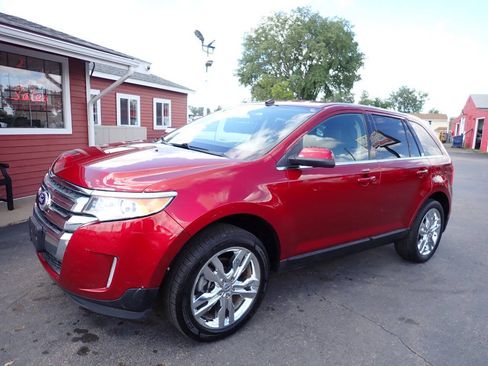 Used 2014 Ford Edge Limited w/ Driver Entry Package AWD/4WD image 3
