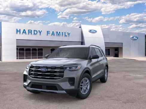 New 2026 Ford Explorer Active RWD image 2