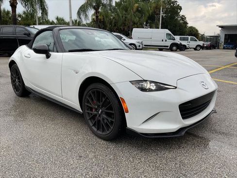 Used 2020 MAZDA MX-5 Miata Club w/ Brembo/BBS Recaro Package RWD image 6