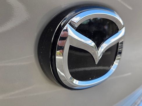 New 2026 MAZDA MAZDA3 2.5 S Preferred image 9