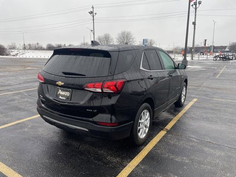 Used 2023 Chevrolet Equinox LT w/ Driver Convenience Package image 7