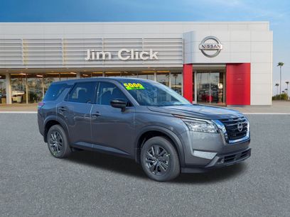 New 2025 Nissan Pathfinder S