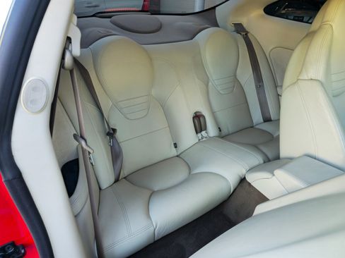 Used 2005 Jaguar XK8 Coupe image 27