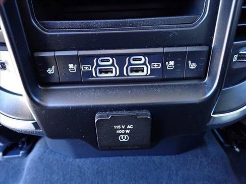 Used 2022 RAM 1500 Limited AWD/4WD image 11