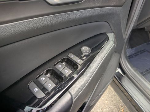 Used 2023 Kia Sportage EX image 19