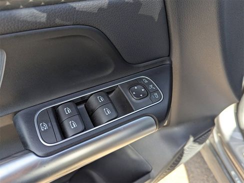 Used 2025 Mercedes-Benz GLA 250 4MATIC w/ Winter Package image 29