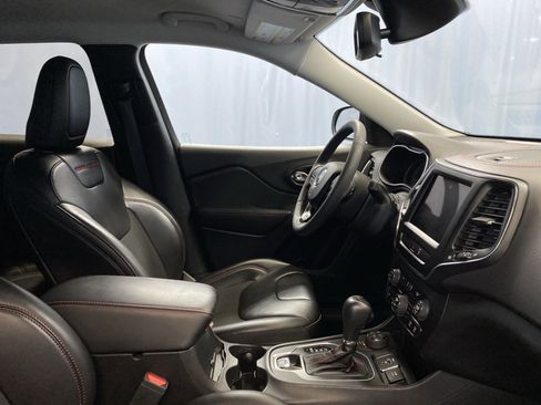 Used 2022 Jeep Cherokee Trailhawk image 48