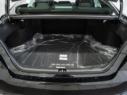 New 2026 Toyota Camry SE FWD image 9