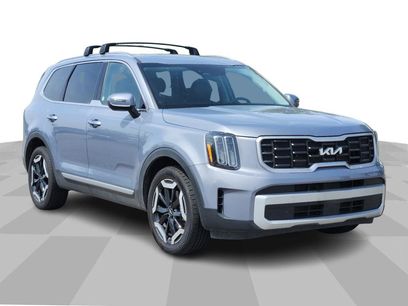 Used 2025 Kia Telluride S