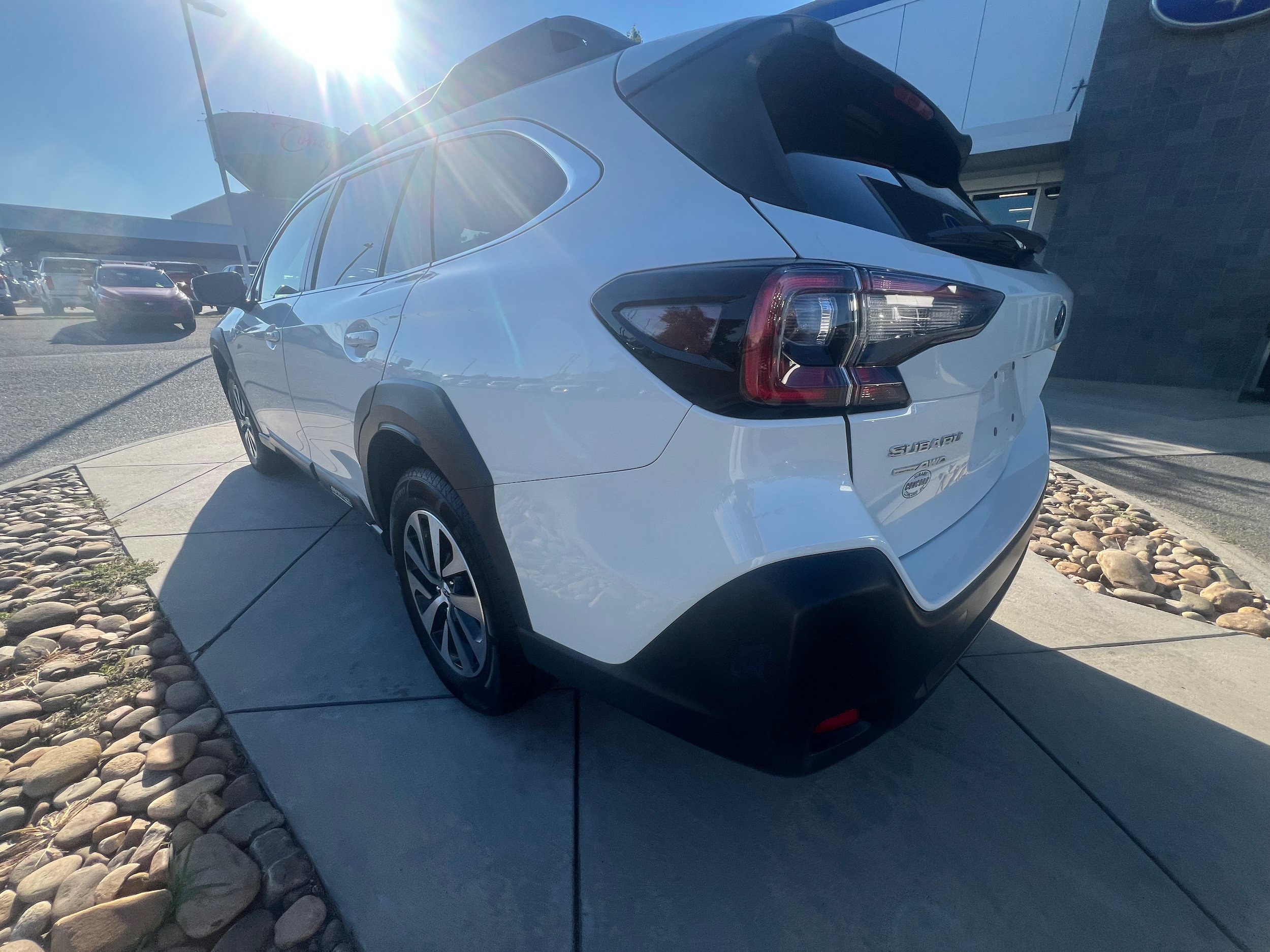 Certified 2023 Subaru Outback Premium AWD/4WD image 6