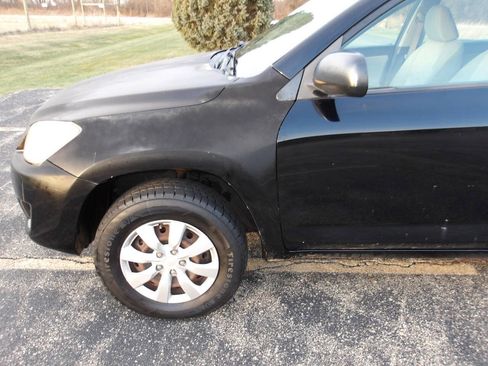 Used 2009 Toyota RAV4 4WD image 28
