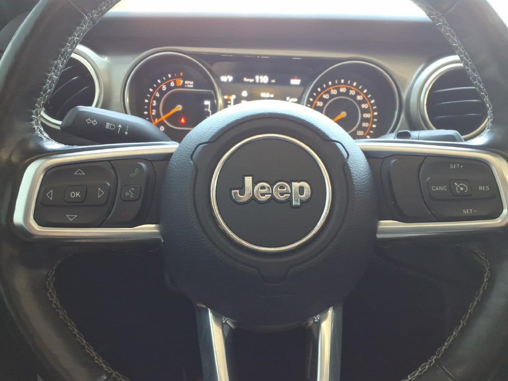 Used 2019 Jeep Wrangler Unlimited Sahara w/ Cold Weather Group AWD/4WD image 27