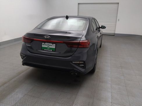 Used 2019 Kia Forte LXS image 7