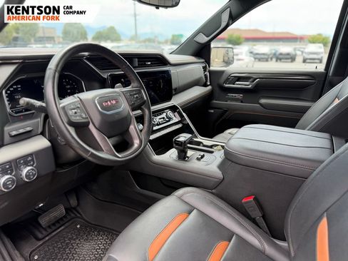 Used 2024 GMC Sierra 1500 AT4 w/ Technology Package AWD/4WD image 31
