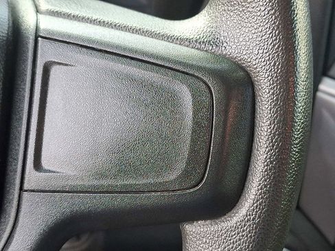 Used 2022 Chevrolet Silverado 1500 Custom image 22