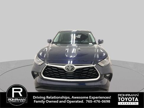 Used 2020 Toyota Highlander LE AWD/4WD image 10