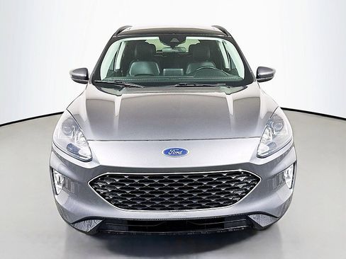 Used 2022 Ford Escape SEL image 2