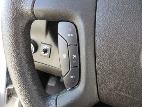 Used 2020 Chevrolet Express 2500 Extended w/ Driver Convenience Package image 26