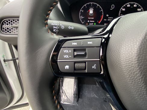 Certified 2026 Honda HR-V Sport image 25