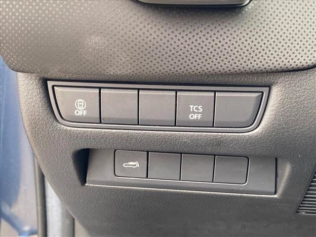 Used 2025 MAZDA CX-50 AWD 2.5 S w/ Premium Package image 9