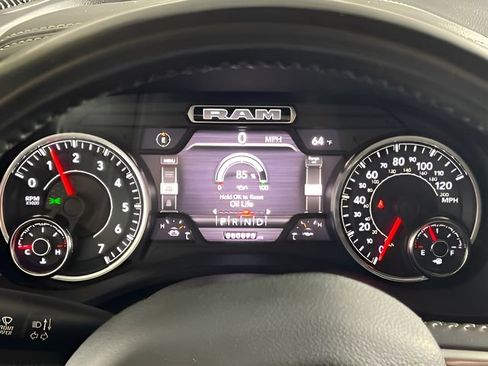 Used 2021 RAM 1500 Laramie AWD/4WD image 11