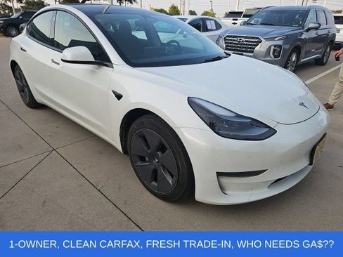 Used 2023 Tesla Model 3 Standard Range RWD image 1