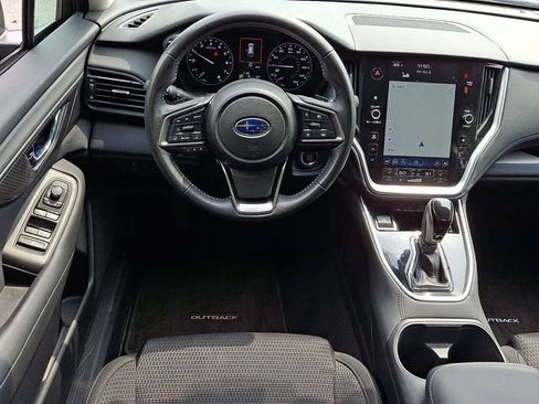 Used 2024 Subaru Outback Premium AWD/4WD image 18
