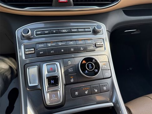 Used 2023 Hyundai Santa Fe Calligraphy image 26