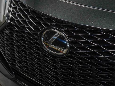 Used 2025 Lexus IS 300 F Sport RWD image 8